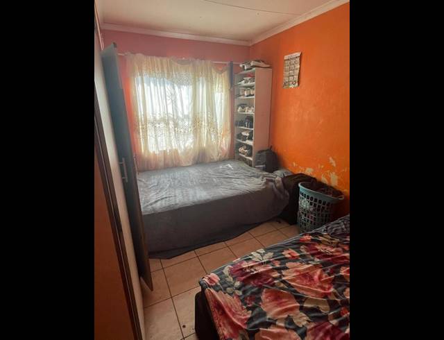 3 BEDROOM HOUSE FOR SALE IN MMABATHO 13